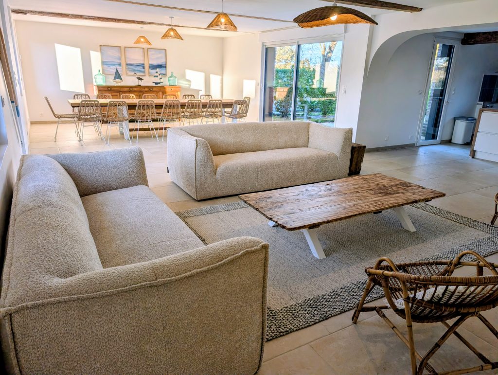 Salon convivial pour se retrouver en groupe